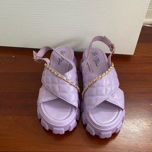 Dolls kill sandals